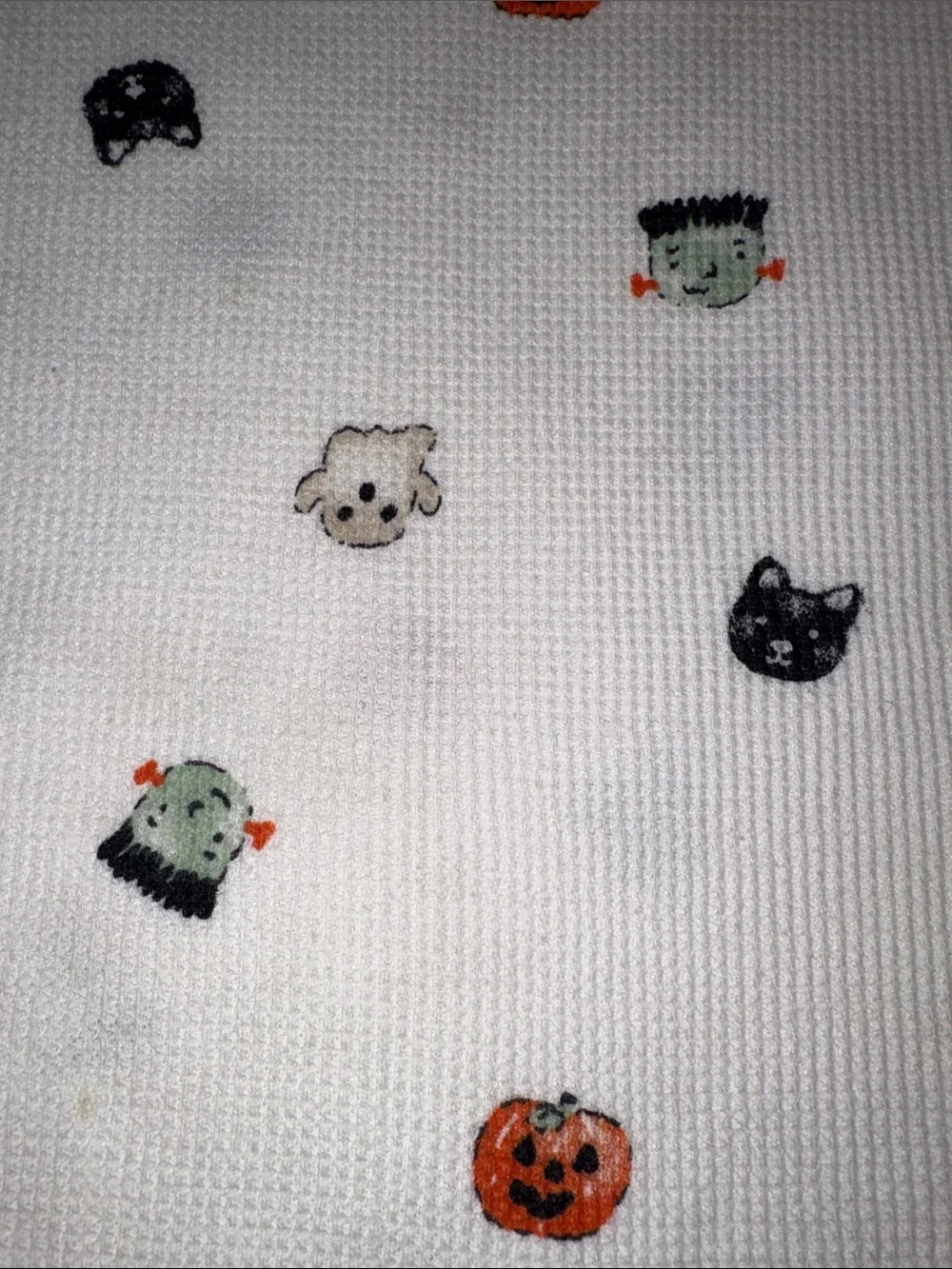 Carter’s Kids Unisex White Halloween Print Thermal Pajama Set EUC 4T